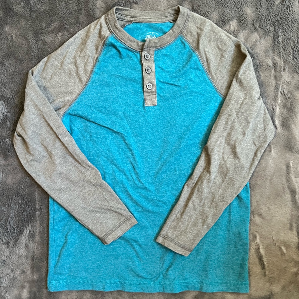 🔹3 for $10🔹 Boys Long Sleeved Tee